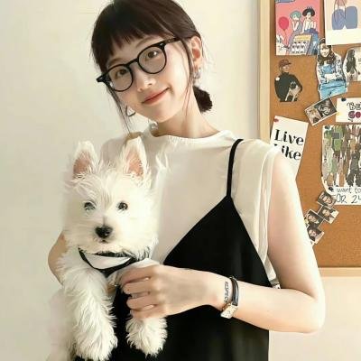 玛丽的白色连衣裙